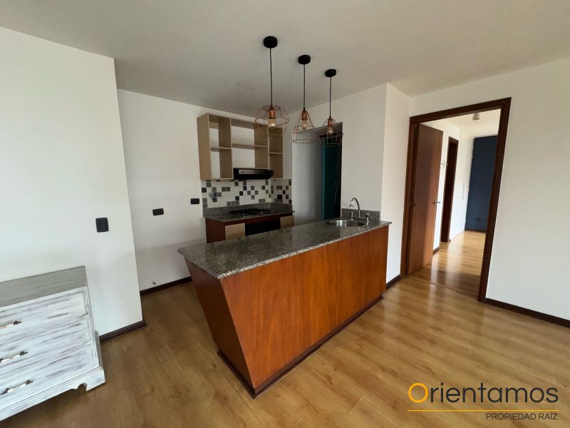 Apartaestudio disponible para el arriendo en Medellín el codigo es 20020 foto numero 2