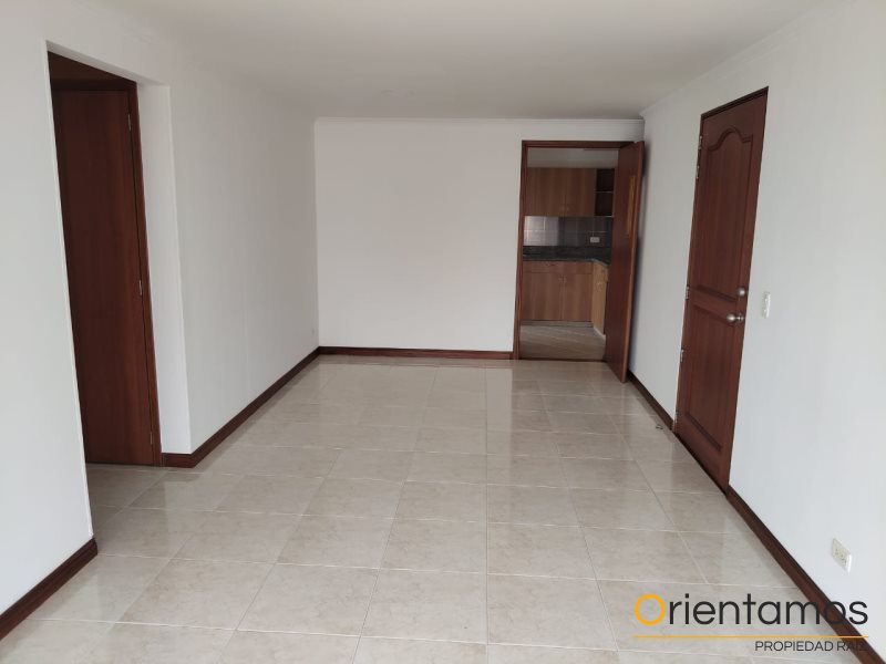 Apartamento disponible para el arriendo en Medellín el codigo es 20627 foto numero 4