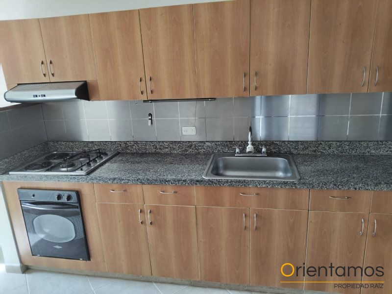 Apartamento disponible para el arriendo en Medellín el codigo es 20627 foto numero 6