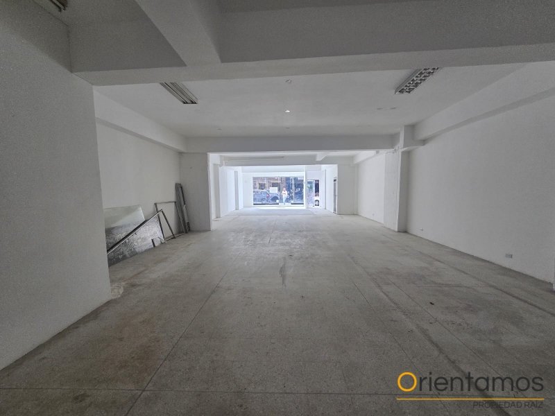Local disponible para el arriendo en Envigado el codigo es 21536 foto numero 2