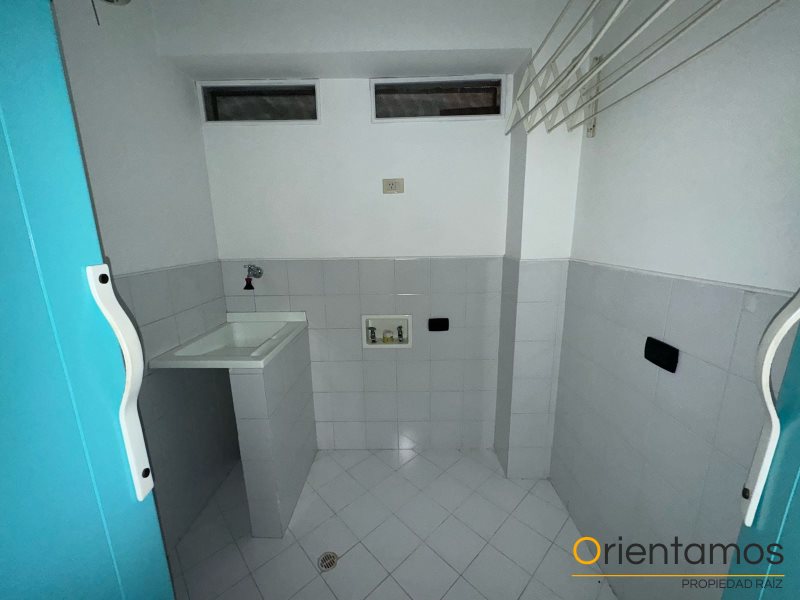Apartaestudio disponible para el arriendo en Medellín el codigo es 20020 foto numero 15