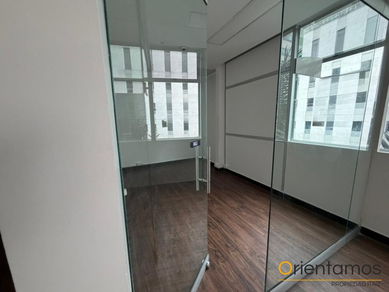 Oficina disponible para el arriendo en Medellín el codigo es 20982 foto numero 11