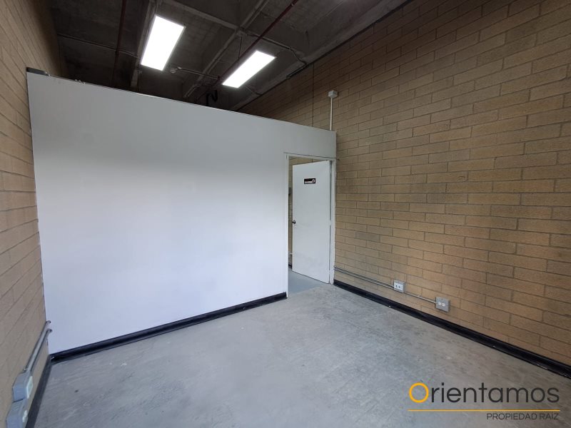 Local disponible para el arriendo en Medellín el codigo es 16863 foto numero 8