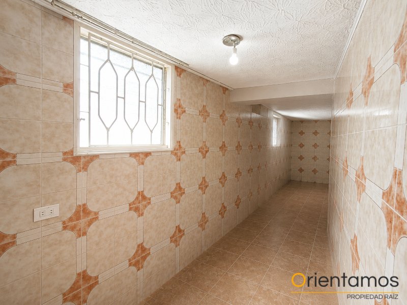 Casa-local disponible para el arriendo en Medellín el codigo es 21413 foto numero 22