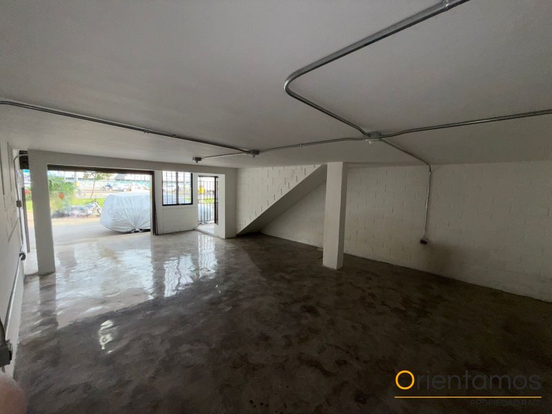 Bodega disponible para el arriendo en Medellín el codigo es 21029 foto numero 4