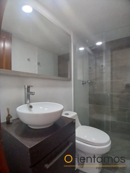 Apartamento disponible para el arriendo en Medellín el codigo es 20709 foto numero 20