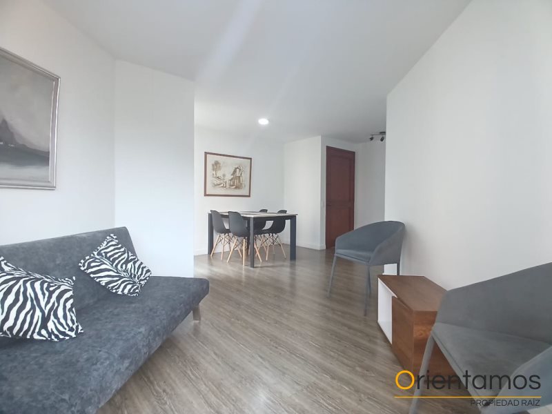 Apartamento disponible para el arriendo en Medellín el codigo es 20709 foto numero 3