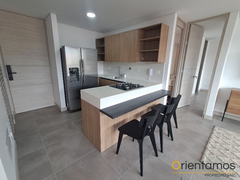 Apartamento disponible para el arriendo en Medellín el codigo es 21555 foto numero 5