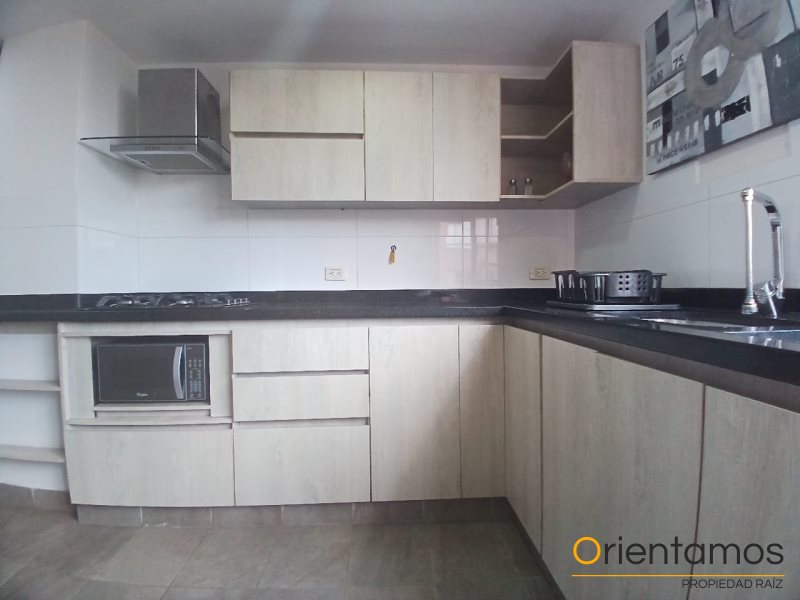 Apartamento disponible para el arriendo en Medellín el codigo es 20709 foto numero 7