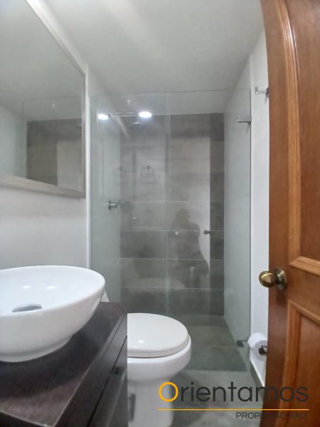 Apartamento disponible para el arriendo en Medellín el codigo es 20709 foto numero 21