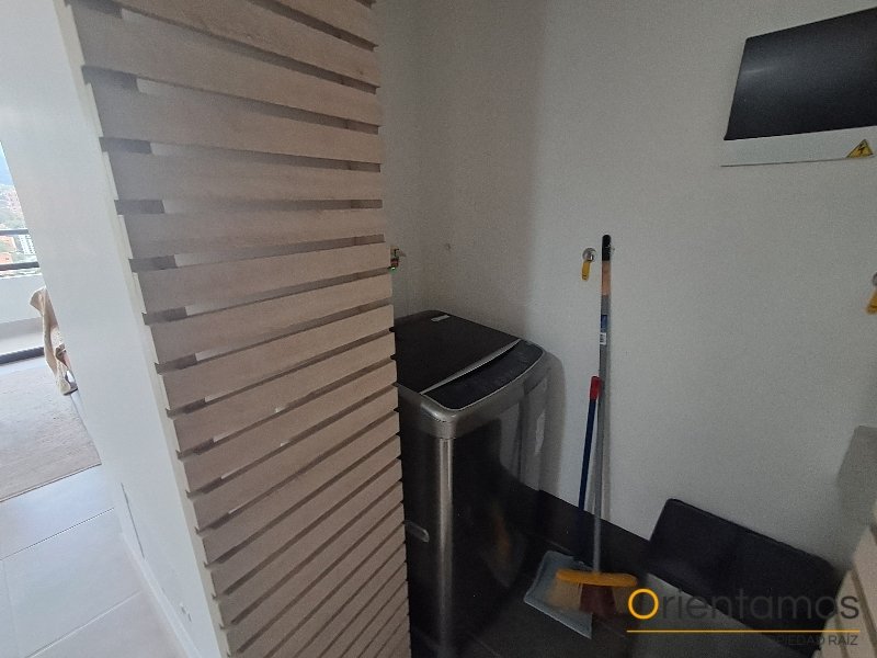Apartamento disponible para el arriendo en Medellín el codigo es 21555 foto numero 9