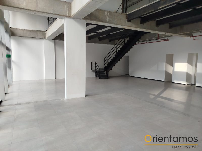 Oficina disponible para el arriendo en Envigado el codigo es 20904 foto numero 4