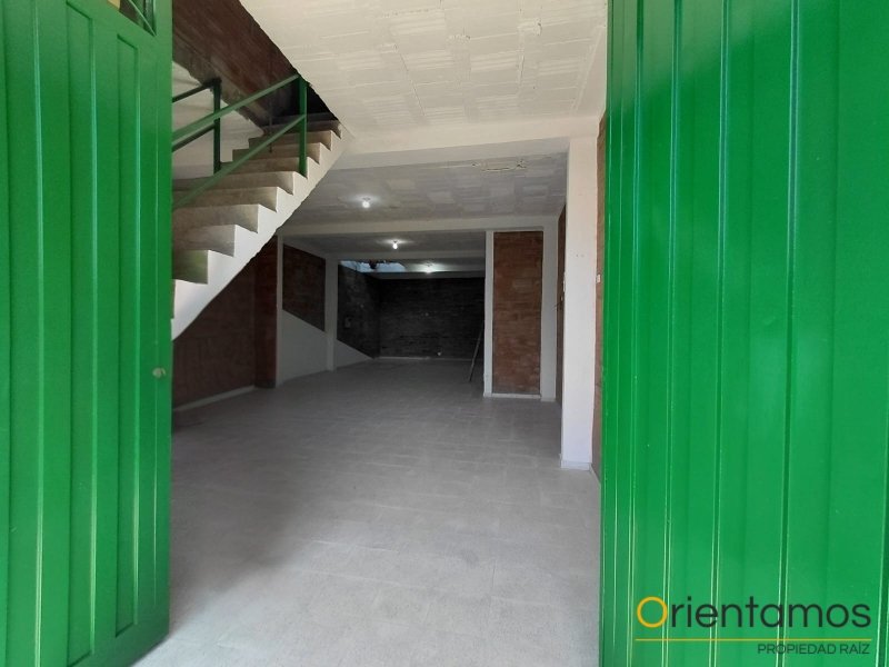 Bodega disponible para el arriendo en Medellín el codigo es 21189 foto numero 2