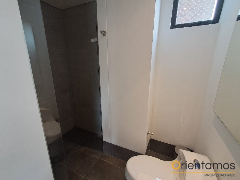 Apartamento disponible para el arriendo en Medellín el codigo es 21555 foto numero 19