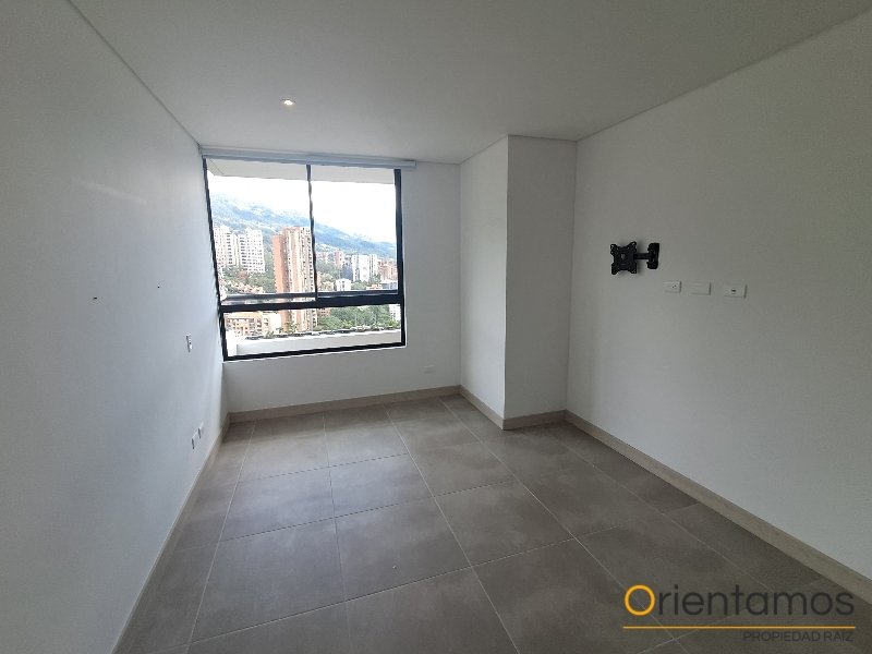Apartamento disponible para el arriendo en Medellín el codigo es 21555 foto numero 16