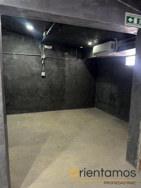 Casa-local disponible para el arriendo en Medellín el codigo es 21550 foto numero 7