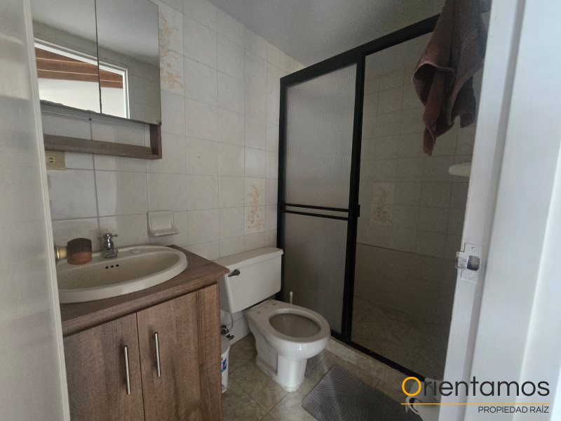 Apartamento disponible para el arriendo en Medellín el codigo es 20996 foto numero 14