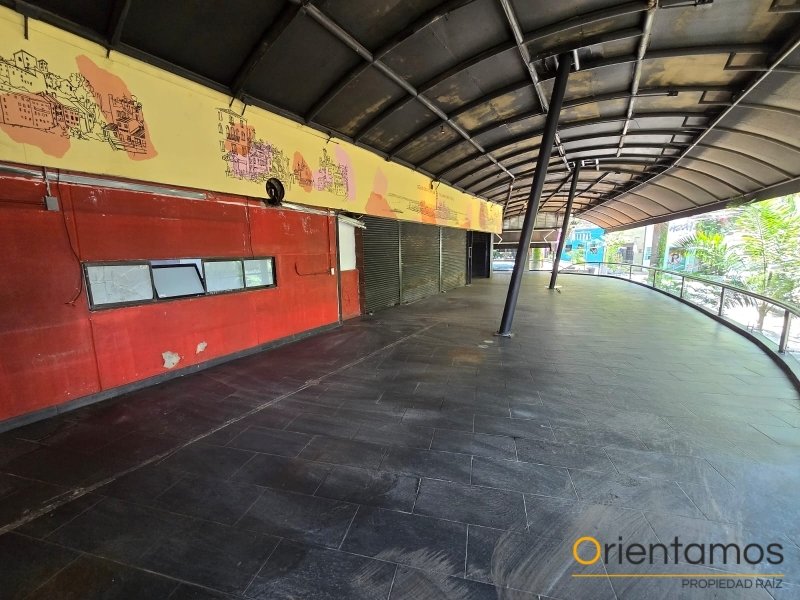 Local disponible para el arriendo en Medellín el codigo es 21646 foto numero 2