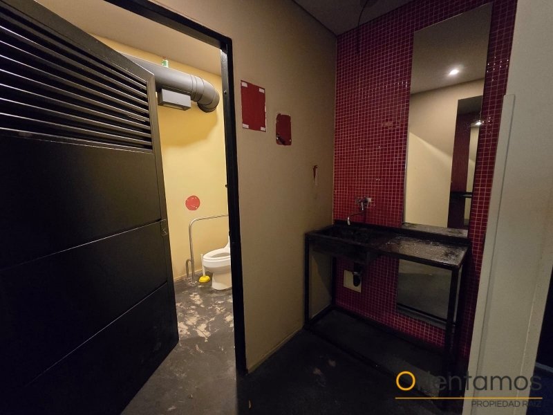 Local disponible para el arriendo en Medellín el codigo es 21646 foto numero 19