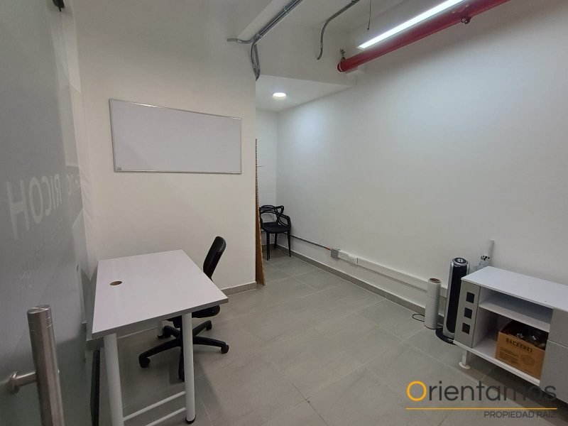 Oficina disponible para el arriendo en Medellín el codigo es 21367 foto numero 4