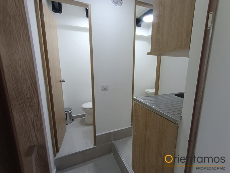 Oficina disponible para el arriendo en Medellín el codigo es 21367 foto numero 5