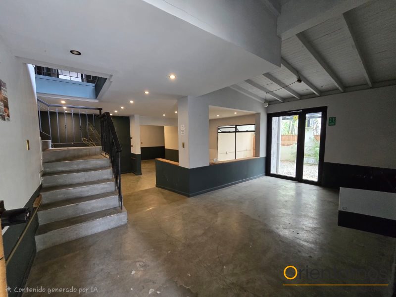 Casa-local disponible para el arriendo en Medellín el codigo es 15442 foto numero 4