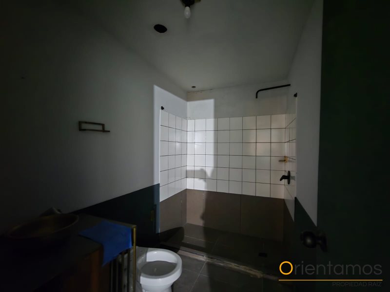 Casa-local disponible para el arriendo en Medellín el codigo es 15442 foto numero 16
