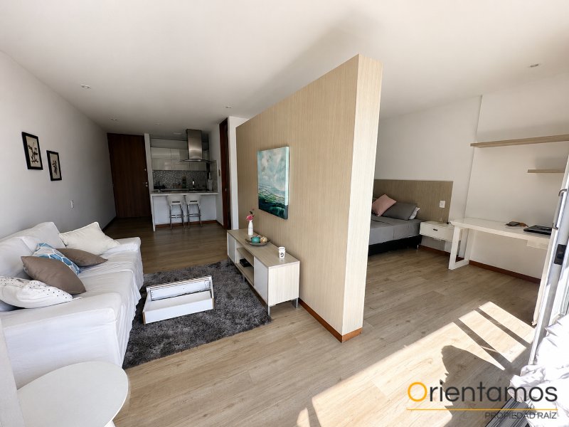 Apartamento disponible para el arriendo en Medellín el codigo es 19710 foto numero 4