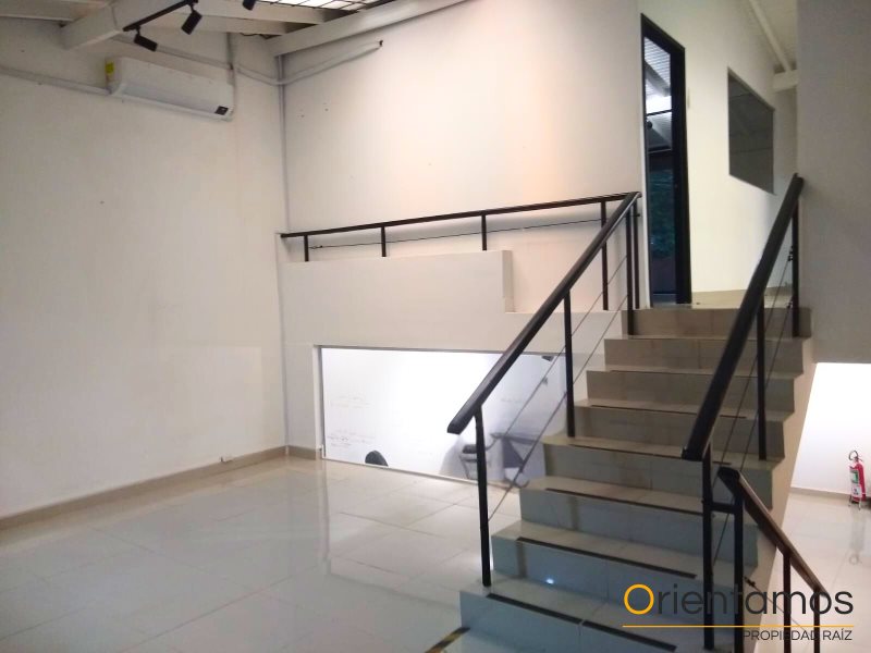 Casa-local disponible para el arriendo en Medellín el codigo es 16182 foto numero 6