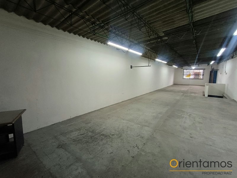 Bodega disponible para el arriendo en Medellín el codigo es 21642 foto numero 5