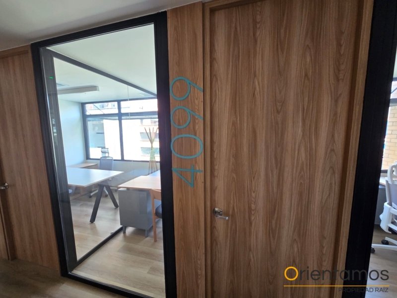 Oficina disponible para el arriendo en Medellín el codigo es 21153 foto numero 5