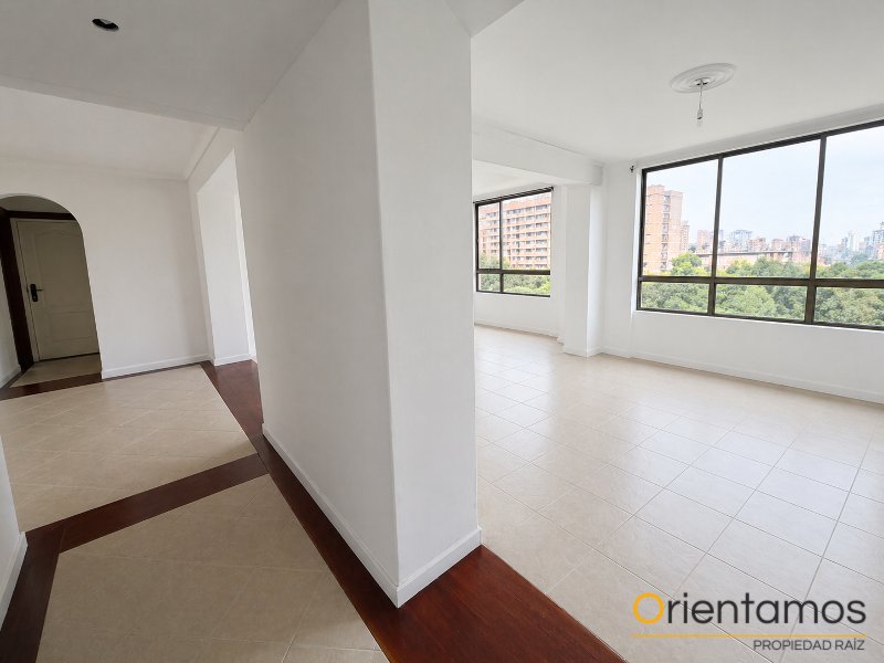 Apartamento disponible para el arriendo en Medellín el codigo es 21135 foto numero 6