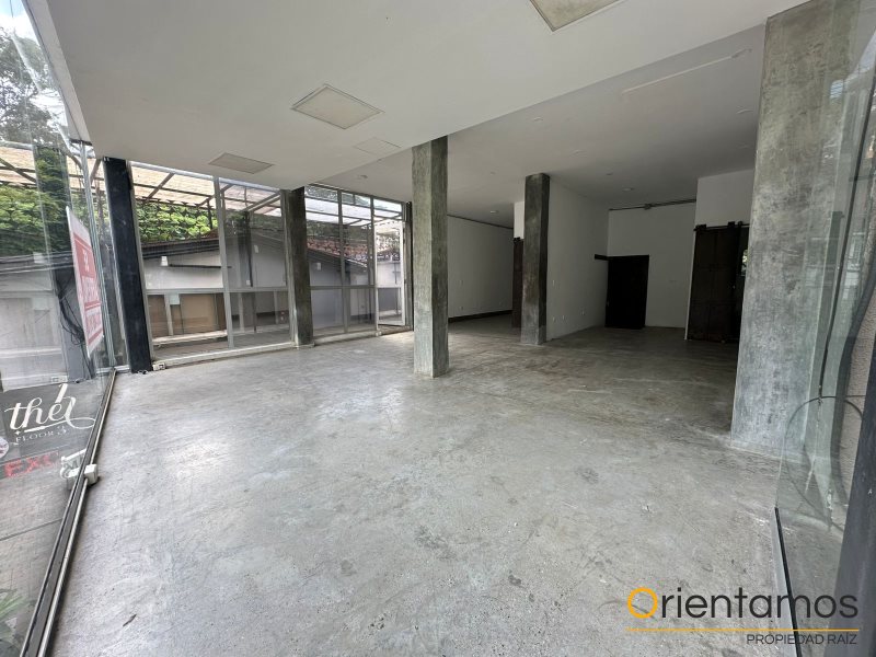 Local disponible para el arriendo en Medellín el codigo es 19112 foto numero 4