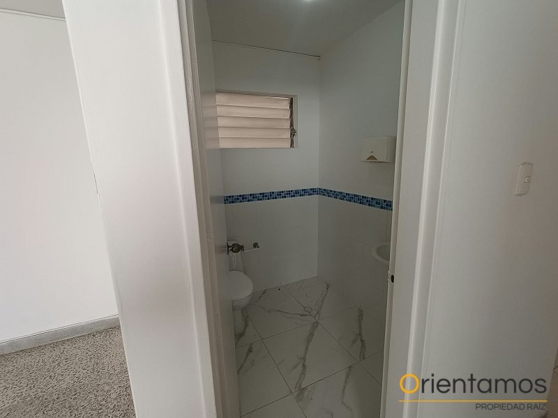 Casa-local disponible para el arriendo en Medellín el codigo es 21535 foto numero 19