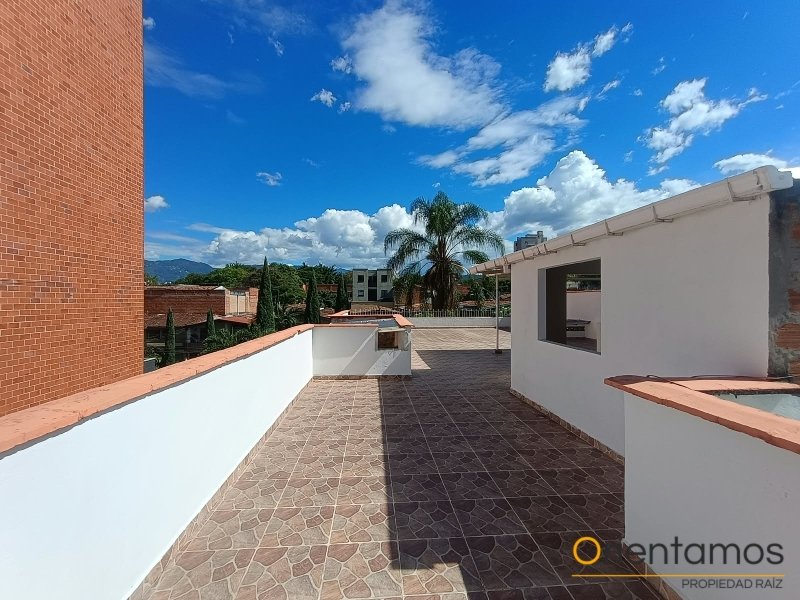 Casa-local disponible para el arriendo en Medellín el codigo es 21535 foto numero 24