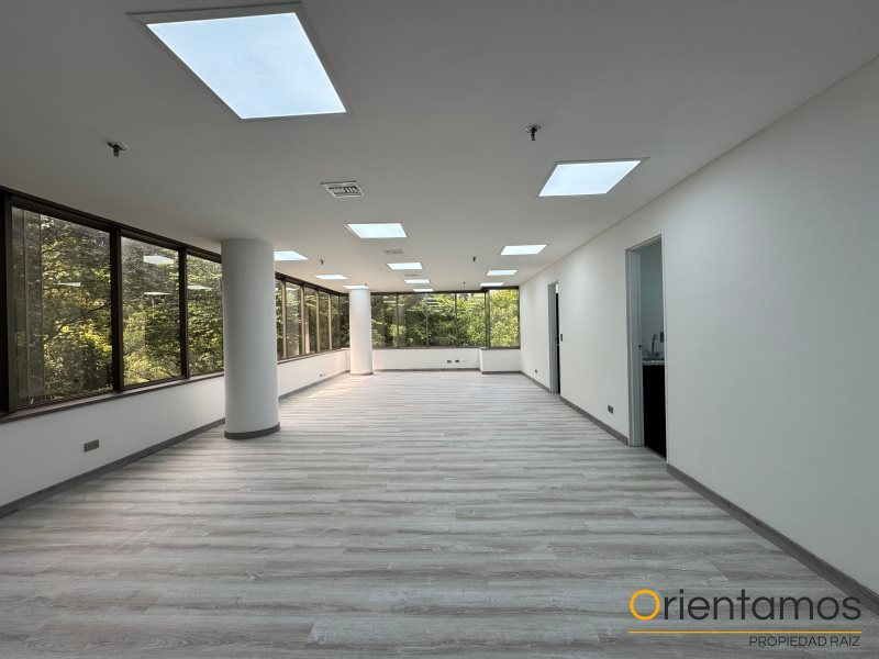 Oficina disponible para el arriendo en Medellín el codigo es 15847 foto numero 13