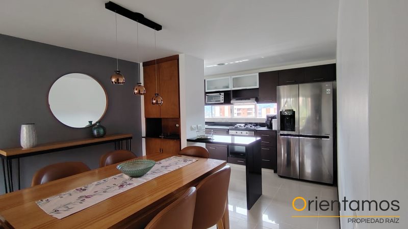 Apartamento disponible para el arriendo en Medellín el codigo es 20585 foto numero 3