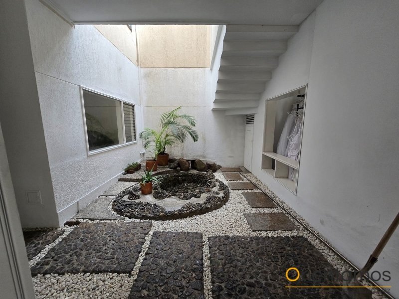Casa-local disponible para el arriendo en Medellín el codigo es 21179 foto numero 9