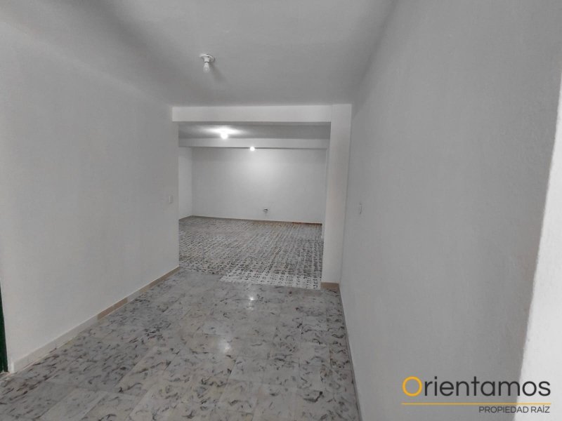 Bodega disponible para el arriendo en Medellín el codigo es 21183 foto numero 4