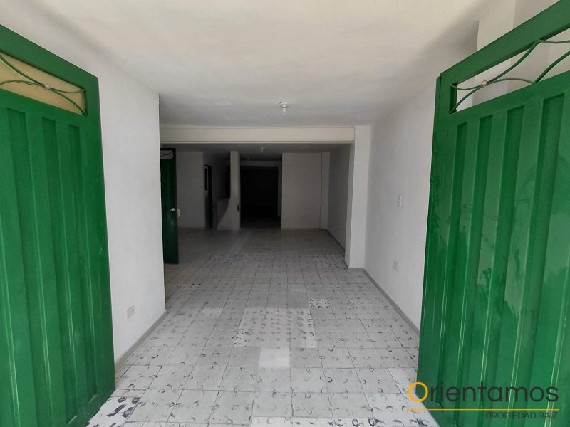 Bodega disponible para el arriendo en Medellín el codigo es 21183 foto numero 2