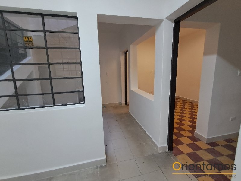 Local para el arriendo en Envigado - Central el codigo es 21662 foto numero 8