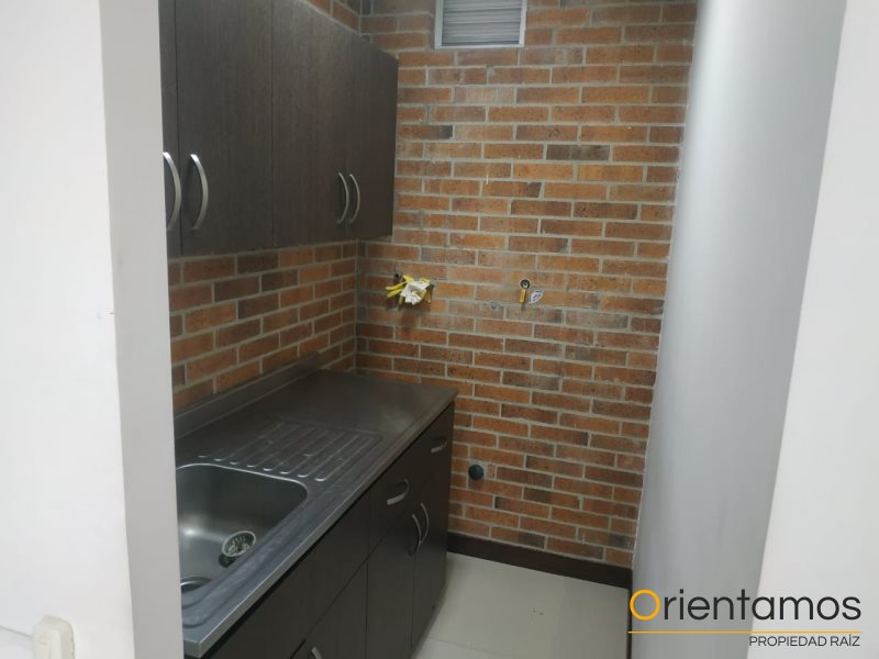 Oficina disponible para el arriendo en Medellín el codigo es 13324 foto numero 6