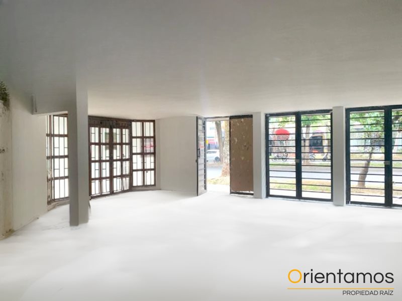 Local disponible para el arriendo en Medellín el codigo es 19133 foto numero 3