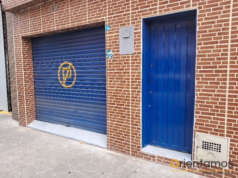 Local disponible para el arriendo en Medellín el codigo es 21582 foto numero 2