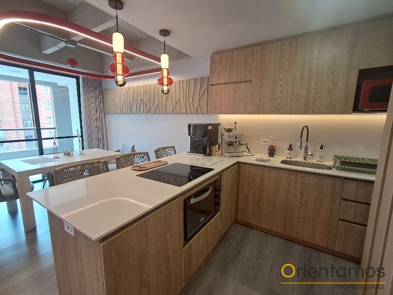 Apartamento disponible para el arriendo en Envigado el codigo es 21579 foto numero 3