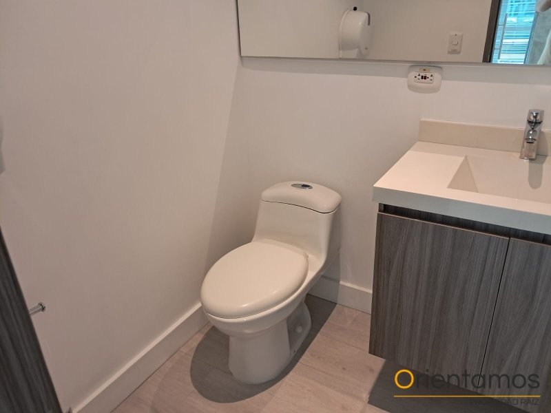 Oficina disponible para el arriendo en Medellín el codigo es 21461 foto numero 8