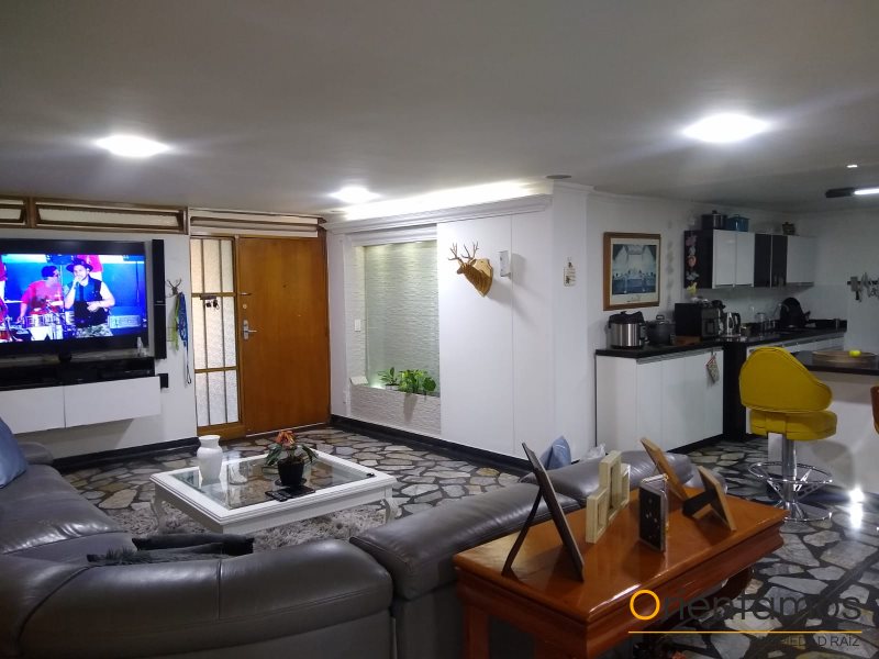 Apartamento disponible para venta o arriendo en Medellín el codigo es 18475 foto numero 3