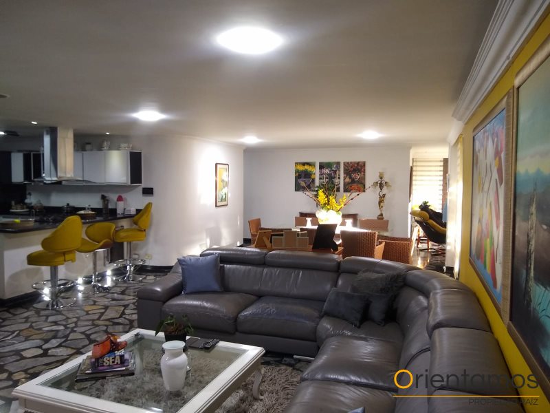 Apartamento disponible para venta o arriendo en Medellín el codigo es 18475 foto numero 2