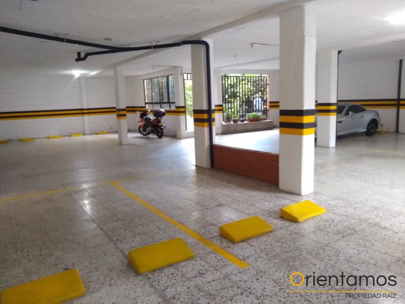 Apartamento disponible para venta o arriendo en Medellín el codigo es 18475 foto numero 18