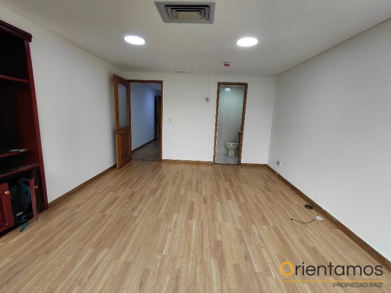 Oficina disponible para el arriendo en Medellín el codigo es 21211 foto numero 5